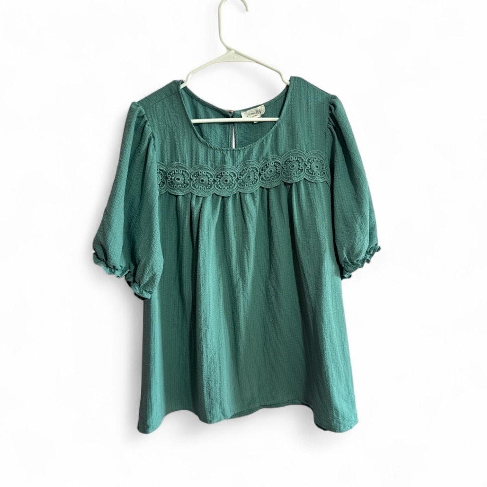 Siren Lily, Size 1X Elegant Green Women's Top
